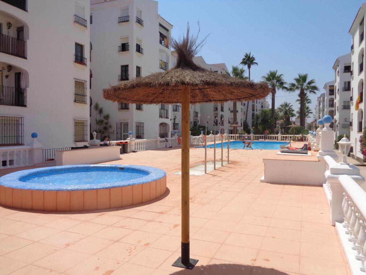 Punta Almina 100 M From T H E Sea Apartamento San Luis de Sabinillas